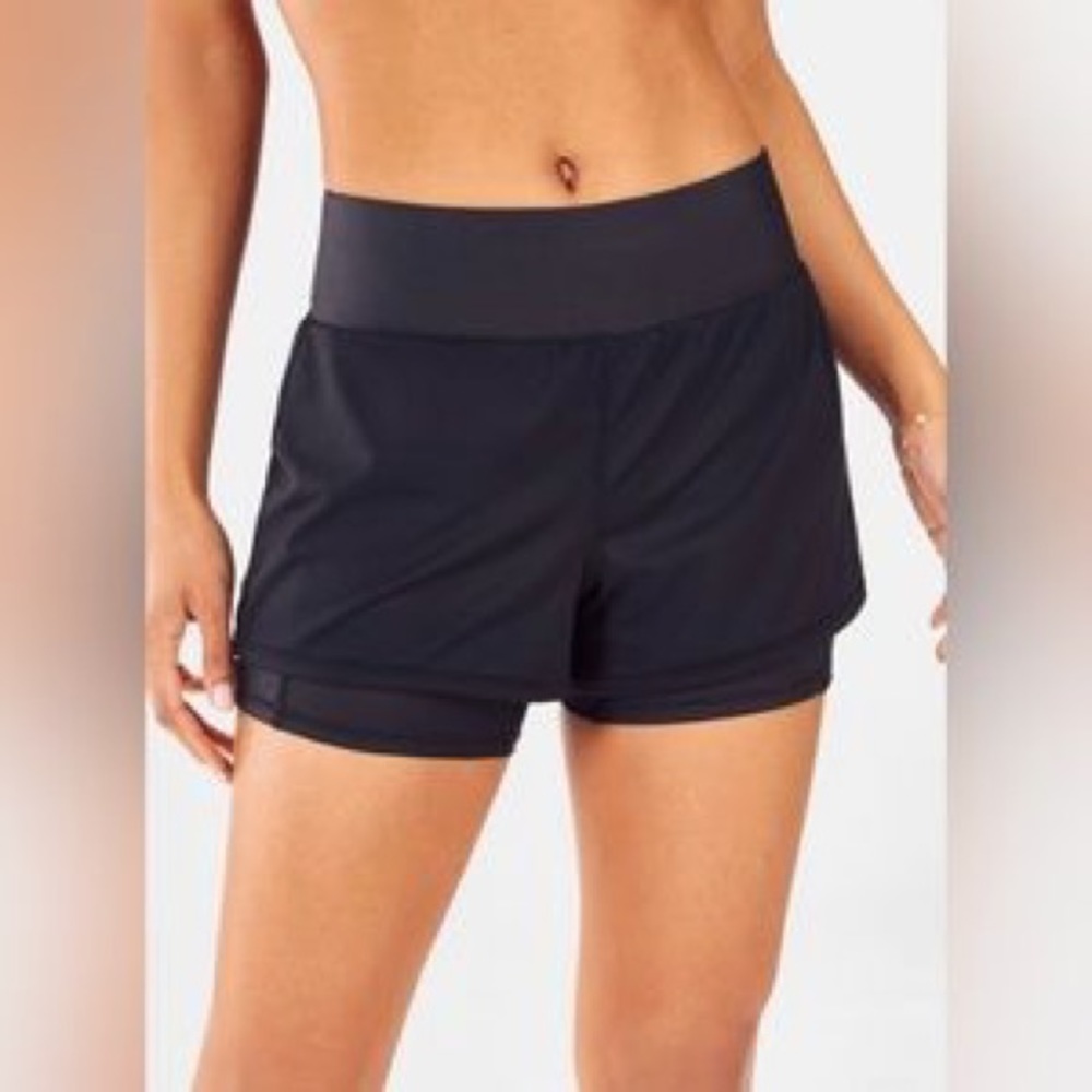 Olesia Shine Running Short